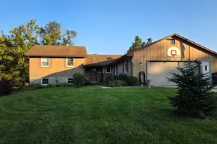 3377 N Hackbarth Rd, Janesville, WI 53548 - Photo 1