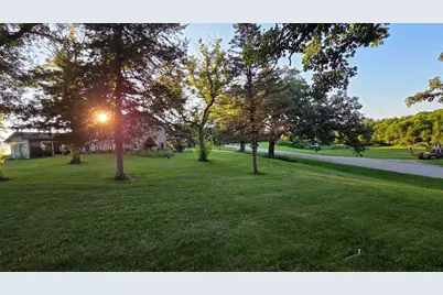 3377 N Hackbarth Rd, Janesville, WI 53548 - Photo 3