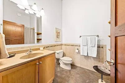 1818 N Water St #206, Milwaukee, WI 53202 - Photo 9