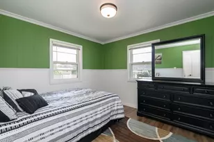 17701 W Rogers Dr, New Berlin, WI 53146 - Photo 19