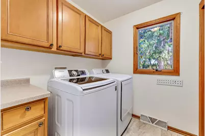 10063  64th Ave, Pleasant Prairie, WI 53158 - Photo 15