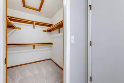 10063  64th Ave, Pleasant Prairie, WI 53158 - Photo 21