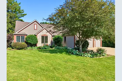 10063  64th Ave, Pleasant Prairie, WI 53158 - Photo 1
