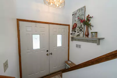 125 N Grandview Blvd, Waukesha, WI 53188 - Photo 25