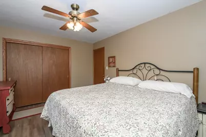 125 N Grandview Blvd, Waukesha, WI 53188 - Photo 23