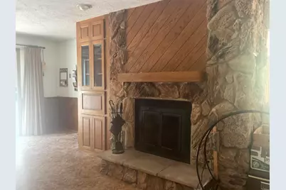 W297N2968  Oakwood Grove Rd, Delafield, WI 53072 - Photo 15