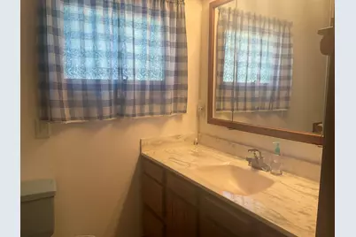 W297N2968  Oakwood Grove Rd, Delafield, WI 53072 - Photo 19
