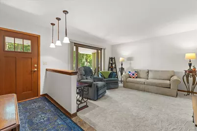 901 E Roberta Ave, Waukesha, WI 53186 - Photo 5