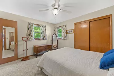 901 E Roberta Ave, Waukesha, WI 53186 - Photo 21