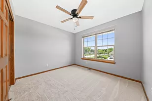 13575 W Foxwood Ct, New Berlin, WI 53151 - Photo 31