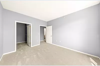 13060 W Bluemound Rd #201, Elm Grove, WI 53122 - Photo 15