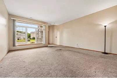 6949 S Rolling Meadows Cir, Oak Creek, WI 53154 - Photo 3