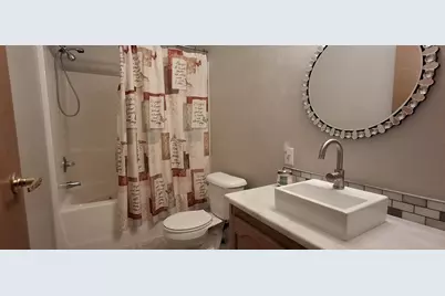 708  Riverview Ct, Jefferson, WI 53549 - Photo 5