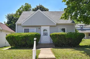 9007 W Greenfield Ave, West Allis, WI 53214 - Photo 3
