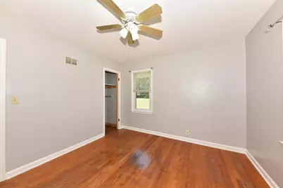 9007 W Greenfield Ave, West Allis, WI 53214 - Photo 11