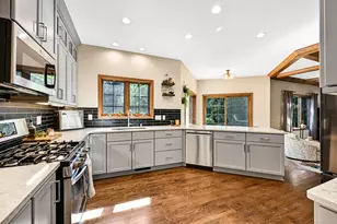 W198S6798 Adrian Dr, Muskego, WI 53150 - Photo 11