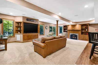 W198S6798  Adrian Dr, Muskego, WI 53150 - Photo 33
