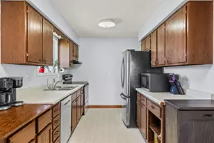 W7070 2nd St, Onalaska, WI 54650 - Photo 7