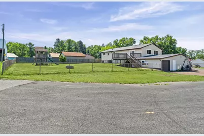 W7070  2nd St, Onalaska, WI 54650 - Photo 35