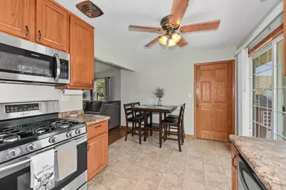 729  Clark Ave, South Milwaukee, WI 53172 - Photo 11