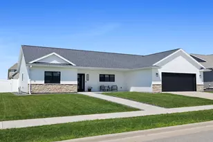 1120 Crockett Dr, Holmen, WI 54636 - Photo 29
