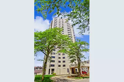 1633 N Prospect Ave #7E, Milwaukee, WI 53202 - Photo 23