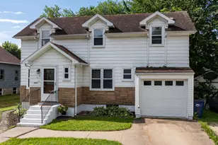 519 W Oak St, Sparta, WI 54656 - Photo 1