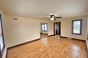 519 W Oak St, Sparta, WI 54656 - Photo 11