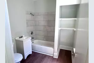 2843 N 10th St, Milwaukee, WI 53206 - Photo 3