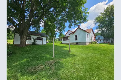 219 N Cherry St, La Farge, WI 54639 - Photo 3