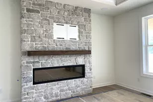 W358N6309 Ennis Rd, Oconomowoc, WI 53066 - Photo 11