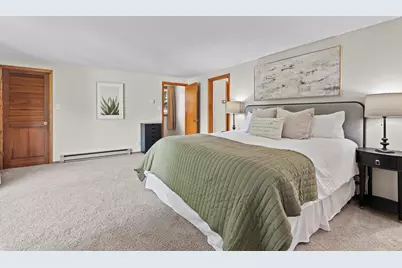 2630 S Root River Pkwy, West Allis, WI 53227 - Photo 23