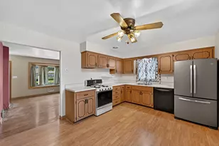 6527 S 18th St, Milwaukee, WI 53221 - Photo 19