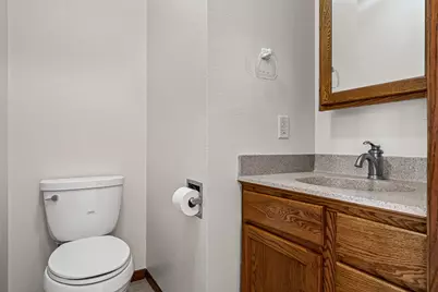 616  Grove St, Onalaska, WI 54650 - Photo 17
