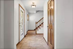 616 Grove St, Onalaska, WI 54650 - Photo 3