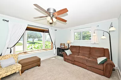 20516  Good Hope Rd, Lannon, WI 53046 - Photo 7