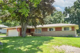 6401 W Edgerton Ave, Greendale, WI 53129 - Photo 37