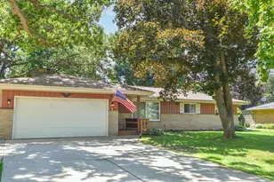 6401 W Edgerton Ave, Greendale, WI 53129 - Photo 35