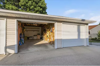 1755  Parknoll Ln #4, Port Washington, WI 53074 - Photo 23
