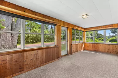 21115 W Lincoln Ave, New Berlin, WI 53146 - Photo 27