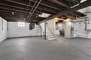 N128W20472 Holy Hill Rd, Germantown, WI 53076 - Photo 17