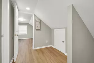 N128W20472 Holy Hill Rd, Germantown, WI 53076 - Photo 13