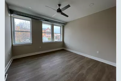 211  South St, Waukesha, WI 53186 - Photo 5
