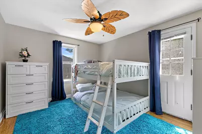 2537 N 84th St, Wauwatosa, WI 53226 - Photo 15