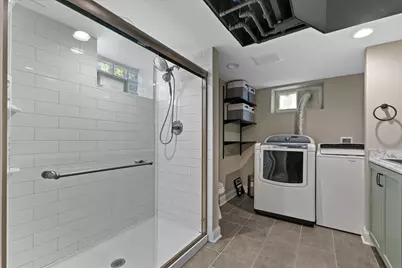 2537 N 84th St, Wauwatosa, WI 53226 - Photo 23