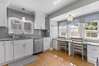 2537 N 84th St, Wauwatosa, WI 53226 - Photo 5