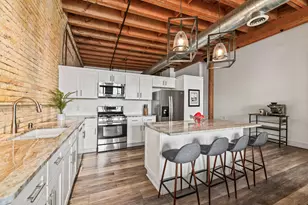 205 N Water St, Milwaukee, WI 53202 - Photo 3