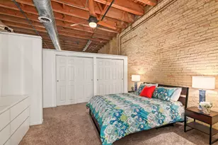 205 N Water St, Milwaukee, WI 53202 - Photo 11