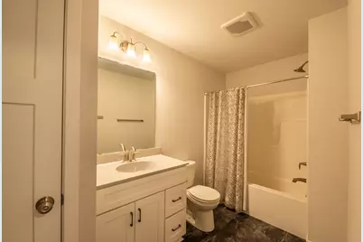225  Acadia Ave, Hartford, WI 53027 - Photo 27