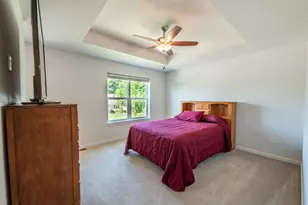 225 Acadia Ave, Hartford, WI 53027 - Photo 15